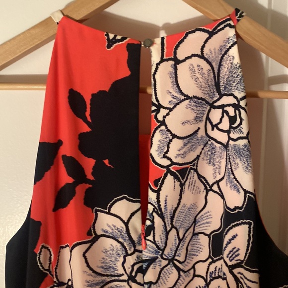 Vince Camuto scuba neck fit and flare dress - Picture 6 of 7